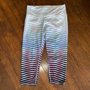 Athleta Capri Leggings